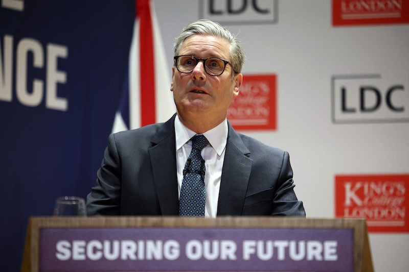 Der britische Premierminister Keir Starmer (Bild: AFP/HENRY NICHOLLS)