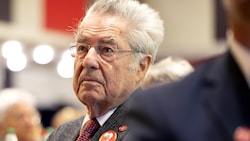 Alt-Bundespräsident Heinz Fischer fordert, dass man „nicht wegschauen“ sollte, was im ...