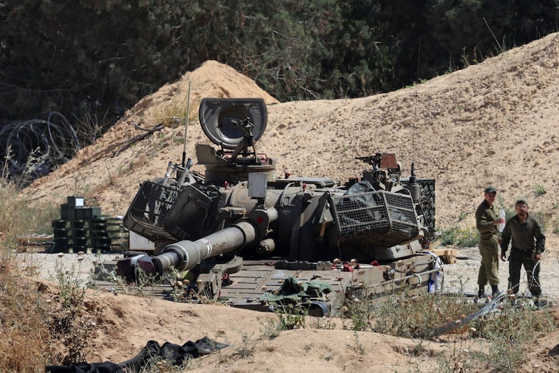 Die weltweite Kritik an Israels Offensive gegen die Hamas wird immer lauter. Unterdessen hält die radikalislamische Palästinenserorganisation weiterhin zahlreiche israelische Geiseln fest. (Bild: AFP/JACK GUEZ)