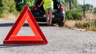Nicht in allen europäischen Ländern gelten die gleichen Regeln, was die Grundausstattung für Fahrzeuge betrifft. (Bild: Jorge - stock.adobe.com)