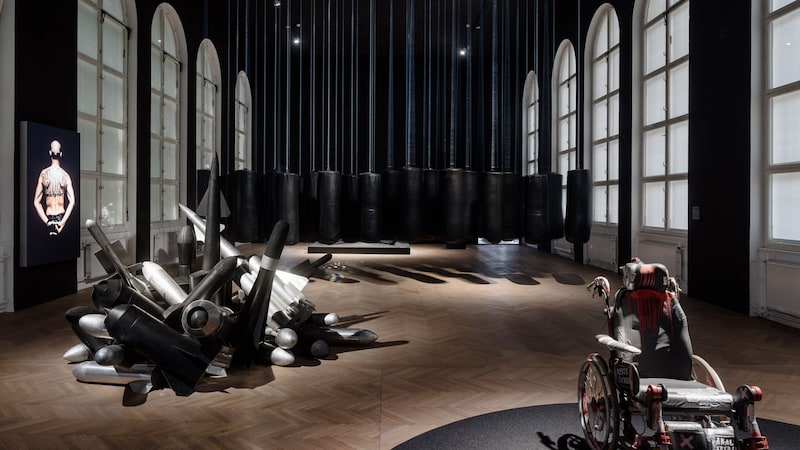 Boxsäcke: Installation, die auch schon in Kassel zu sehen war (Bild: Manuel Carreon Lopez)