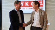 Roman Eberharter (li.) folgt Dieter Unterberger als Obmann des Handels in Tirol nach. Dieser ...
