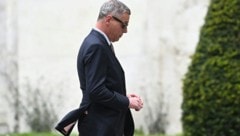 Topjurist Christian Pilnacek beschäftigt auch eineinhalb Jahre nach seinem Tod nachhaltig die Öffentlichkeit und die Behörden. (Bild: APA/HELMUT FOHRINGER)