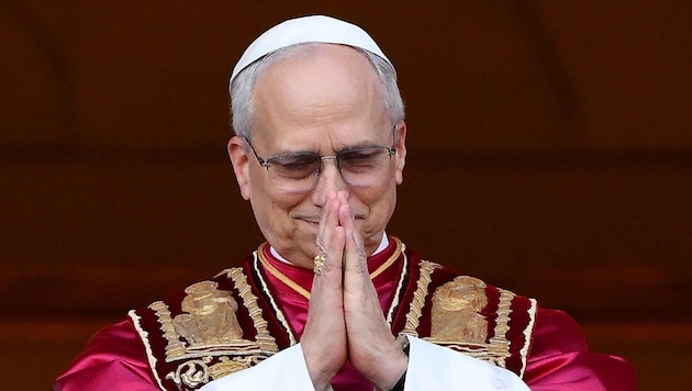 Der neue Papst Robert Francis Prevost (Bild: EPA/ETTORE FERRARI)