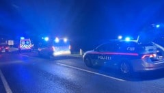 Polizei, Rettung und Notarzt waren rasch zur Stelle. (Bild: ZOOM Tirol)