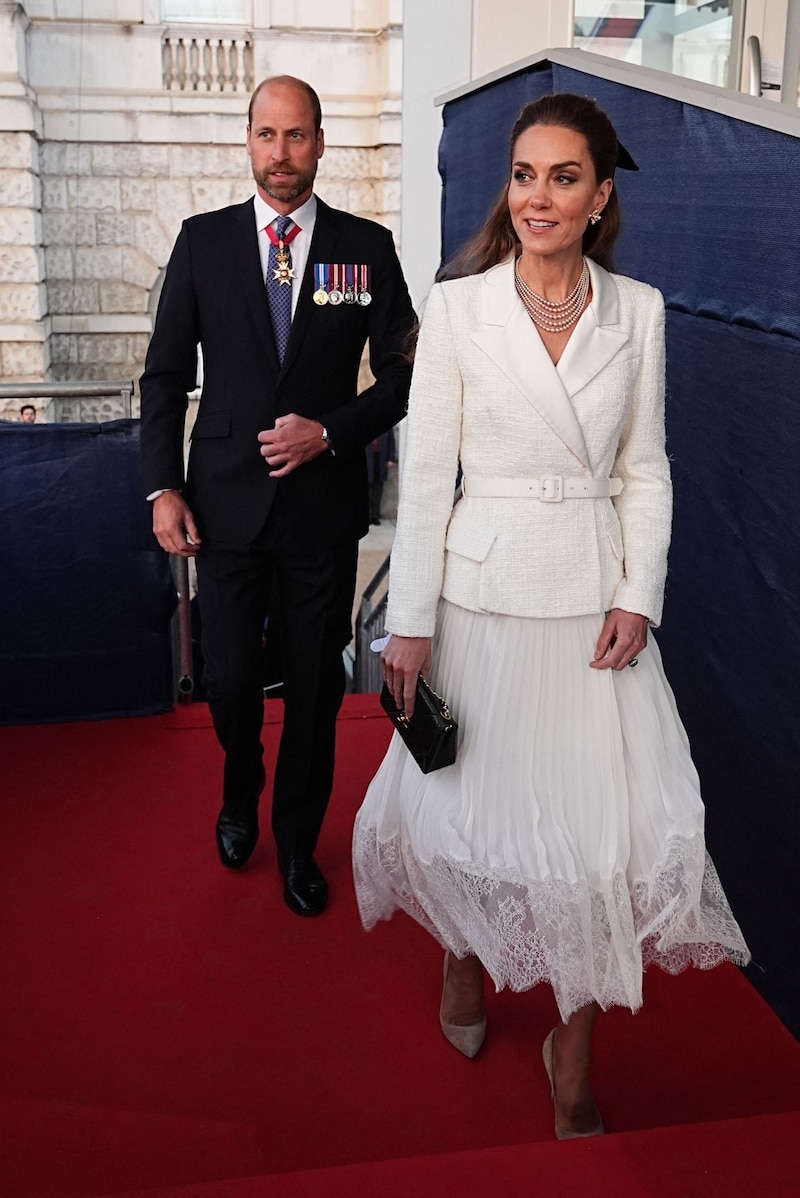 Prinz William und Prinzessin Kate bei ihrer Ankuft beim Konzert. (Bild: AARON CHOWN / AFP / picturedesk.com)