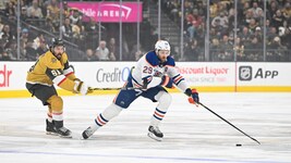 Leon Draisaitl (re.) (Bild: AFP/CANDICE WARD)