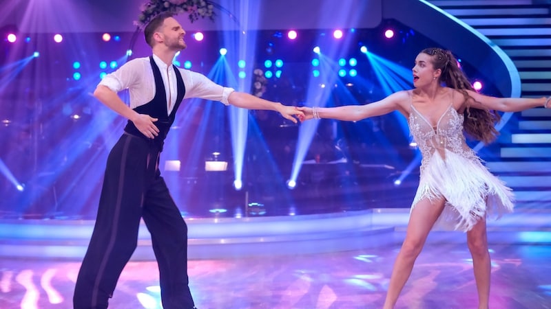 Auch beim Jive zeigte Anna Strigl, was tänzerisch in ihr steckt. (Bild: ORF/Hans Leitner)