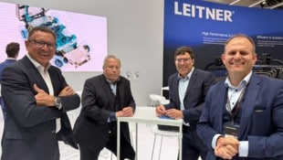 HTI-Vorstandschef Anton Seeber (2. v. re.) mit Martin Leitner (Fa. Leitner), Seilbahnsprecher Franz Hörl und Klaus Tonhäuser (v. li.) (Bild: HTI Gruppe/KHZ)