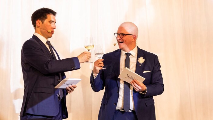 Prost! Die Geschäftsführer Marco Talasz, Michael Unger.