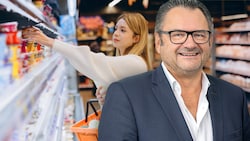 Das Einkaufsverhalten hat sich verändert – das muss auch Käserei-Chef Fritz Mitterhumer akzeptieren.  (Bild: Krone KREATIV/stock.adobe.com/anatoliycherkas, Concept Fresh Vertriebsgesellschaft)