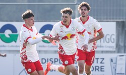 Gleich viermal drehte Liefering bei Rapid II zum Torjubel ab.