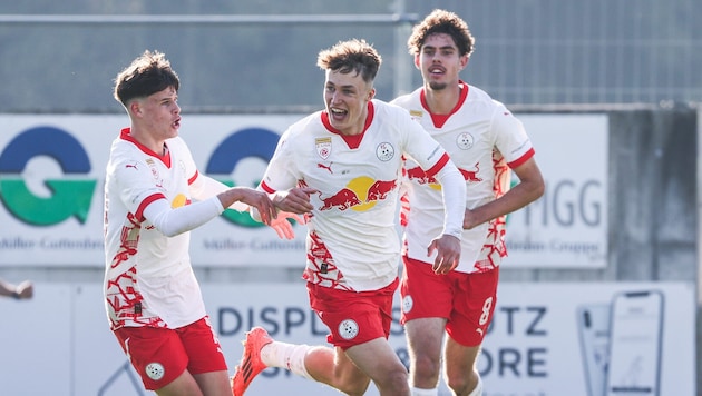 Gleich viermal drehte Liefering bei Rapid II zum Torjubel ab. (Bild: GEPA)