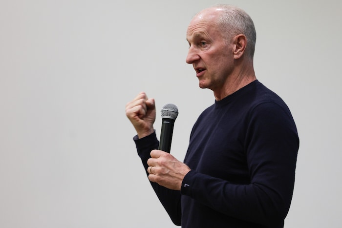 Ralph Krueger (2024)