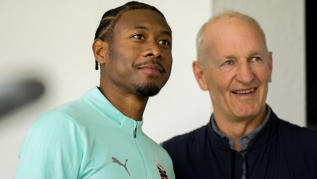Ralph Krueger mit Fußball-Star David Alaba.