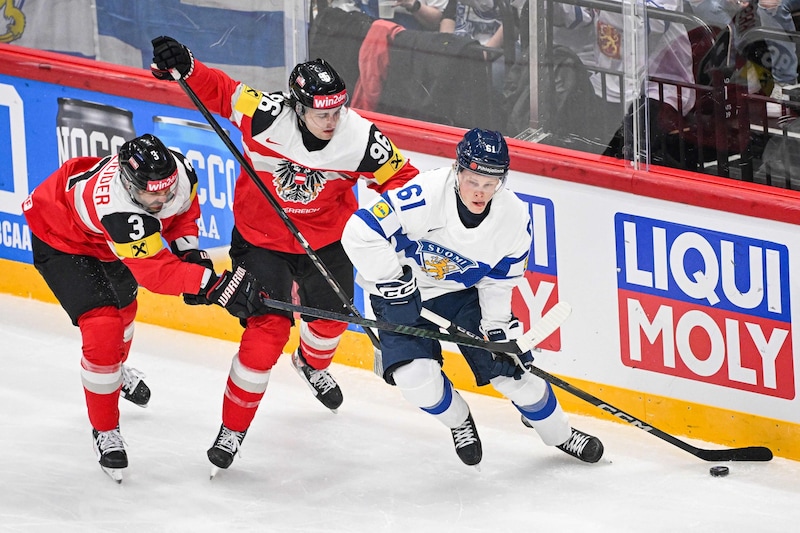 Marco Kasper (m.) (Bild: AFP/JONATHAN NACKSTRAND)
