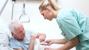 Jeder, der im Spital oder in einer anderen Einrichtung sein muss, ist froh um freundliche und ...