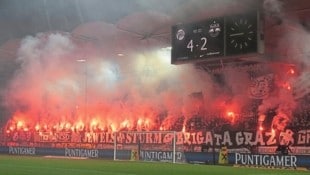 „Wir werden Meister! Die Nordkurve von Sturm ist schon meisterhaft. (Bild: Pail Sepp)