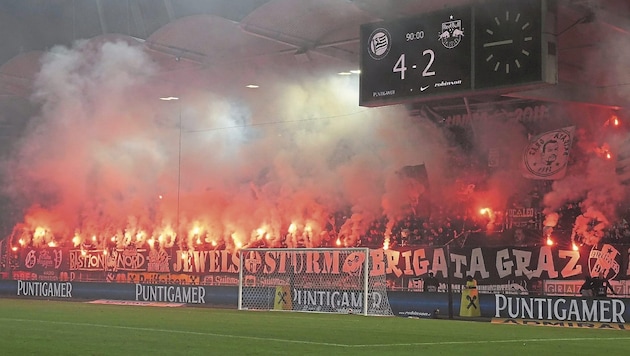 „Wir werden Meister! Die Nordkurve von Sturm ist schon meisterhaft. (Bild: Pail Sepp)