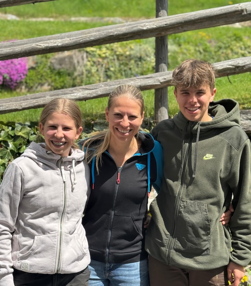 Christina Bauer feiert gemeinsam mit ihren Kindern bei der Oma. (Bild: Bauer)