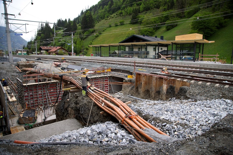 Die Unterführung in Dorfgastein wird bis Mitte Juli fertig. (Bild: Tröster Andreas)