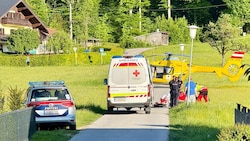 Polizei, Rettung und Heli im Einsatz (Bild: Markus Tschepp)