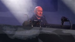 Paul Kalkbrenner legte am Salzburger Residenzplatz auf
