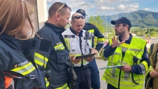 Die Freiwillige Feuerwehr Hadersdorf übernahm die Einsatzleitung. (Bild: FF Hadersdorf)