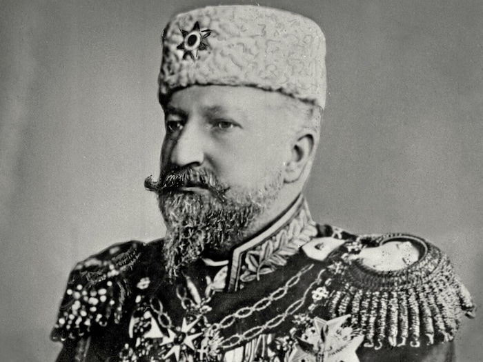 Ferdinand Coburg wurde der Zar von Bulgarien.