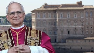 Der Apostolische Palast ist auch die Arbeitsstätte des Papstes. Hier trifft er täglich hochrangige Besucher. (Bild: Krone KREATIV/creativecommons.org, Andrew Medichini, Krone KREATIV)