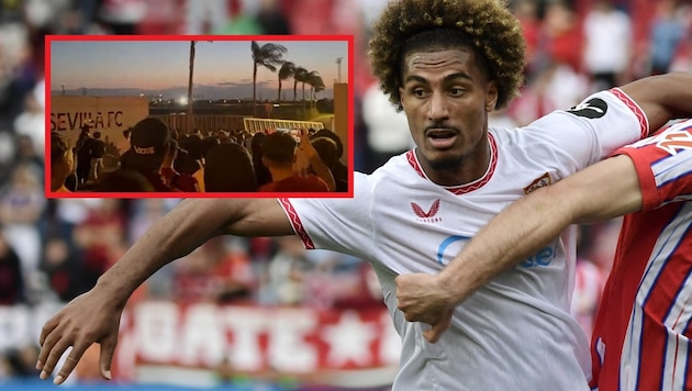 Sevilla-Verteidiger Loïc Badé und seine Mannen sind im Tief – zum Ärger der Fans des Klubs … (Bild: APA/AFP/CRISTINA QUICLER; Screenshot x.com/FootballPlusX)