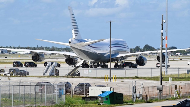 Trumps goldenes Jet-Geschenk aus Katar könnte eine tickende Zeitbombe sein.