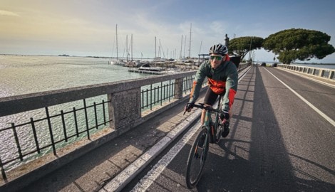 Der Ciclovia Alpe-Adria ist ein einzigartiges Radabenteuer und verbindet die Alpen mit dem Meer.  (Bild: Wallner Hannes)
