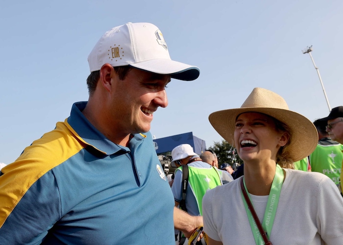 Beim Ryder Cup 2023 in Rom war Sepps damals mit ihrem ersten Kind schwangere Ehefrau Paige ...