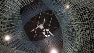 Träumen von der Architektur der Zukunft: „A Robot‘s Dream“ von MESH.CH auf der ...