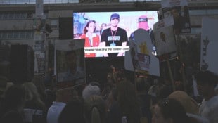 Die Freilassung wurde live übertragen. (Bild: AP/Oded Balilty)