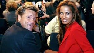Ein Archivbild aus dem Jahr März 2000: Popstar Dieter Bohlen und seine Freundin Nadja Abdel Farag  (Bild: APA/dpa/dpaweb/Kay Nietfeld)
