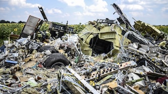 In diesem Trümmerhaufen fanden 298 Menschen den Tod. (Bild: AFP/BULENT KILIC)