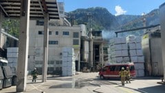 In diesem Sägewerk in Kundl kam es zum Brand (Bild: ZOOM Tirol)