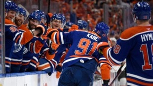 Für die Edmonton Oilers läuft alles nach Plan. (Bild: AFP/APA/Getty Images via AFP/GETTY IMAGES/Leila Devlin)