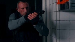 Der Burgenländer Max Fraisl sieht Daniel Craig zum Verwechseln ähnlich.