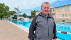 Martin Kotinsky von der MA 44 weiß, was Wiens Bäder leisten müssen.