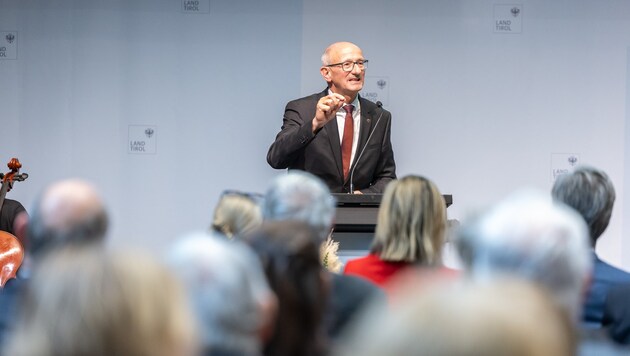 LH Mattle lädt die Tirolerinnen und Tiroler ein, bei der Entbürokratisierung mitzuhelfen.