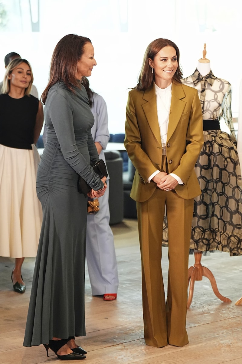 ... im Zentrum der britischen Fashion-Industrie. (Bild: AP/Aaron Chown)