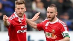 Guido Burgstaller und Steffen Hofmann (Bild: APA/ALOIS FURTNER)