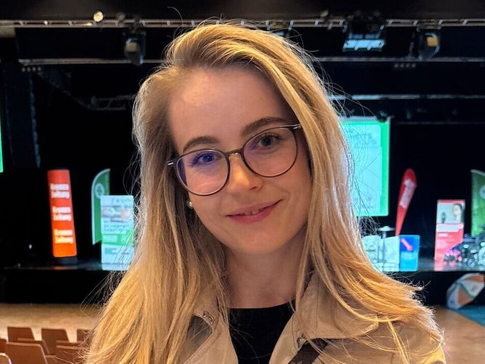 „Ich habe derzeit mit chronisch kranken Patienten zu tun – es ist eine Herausforderung, aber auch eine sehr schöne Aufgabe“, Lisa Schoffenegger-Pack, Krankenschwester aus Klagenfurt 
