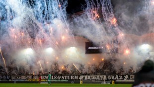 Die Fans hatten beim 2:0-Heimsieg viel zu feiern. Leider kam es wieder zu Randalen.