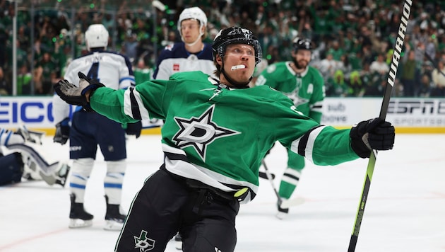 Mikael Granlund hat seine Stars mit einem Hattrick zum Sieg geführt. 