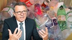 Spar – hier Oberösterreich-Chef Jakob Leitner – hat viel investiert, um die Dosen und Flaschen ...