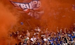 Die Unterstützung der Fans konnte Sampdoria am Ende auch nicht vor dem sportlichen Niedergang ...